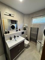  Hotová renovace koupelny – vinylová podlaha Bukoma STONE U-CLICK XL Pískovec Světlý 2